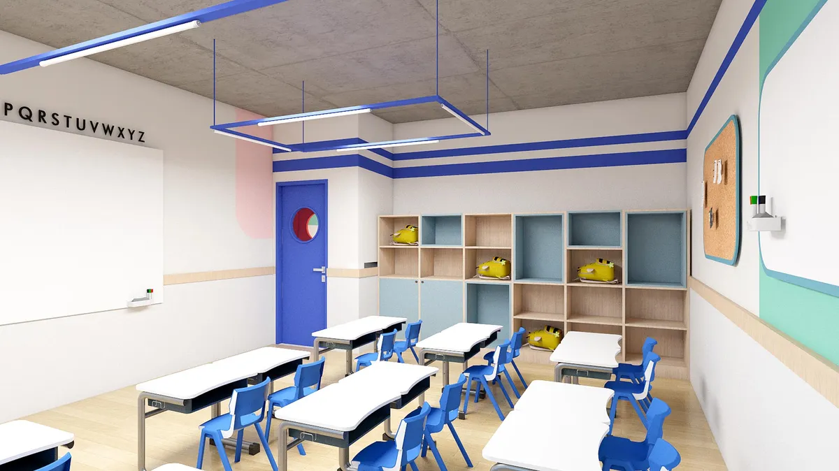 Perspectiva 3D de sala de aula com carteiras brancas, cadeiras azuis, estante com nichos e faixas azuis nas paredes.